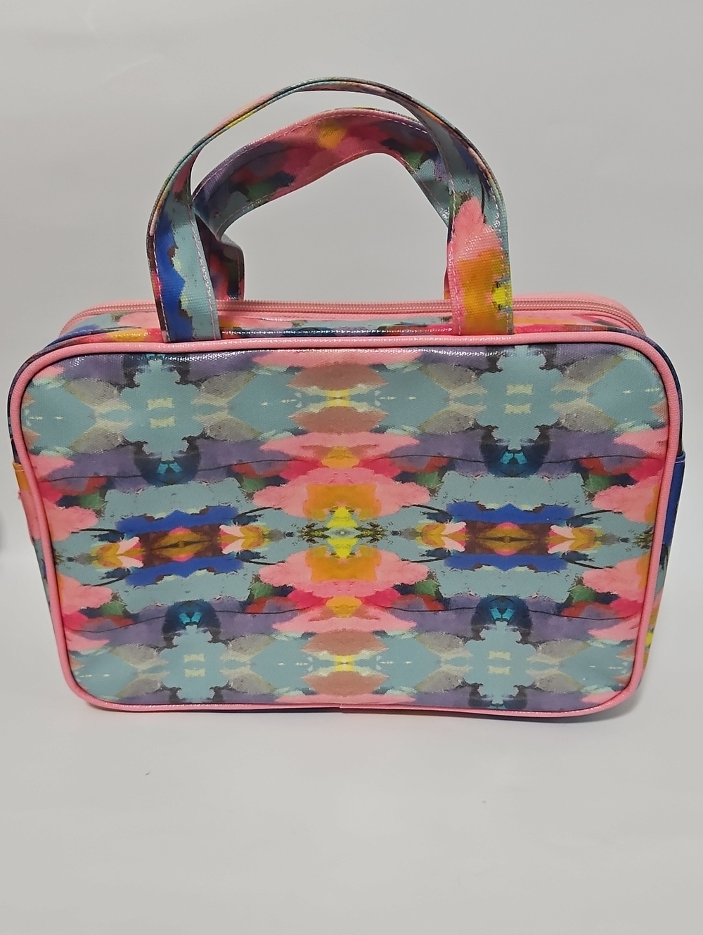 NEW Laura Park Antigua Smile Cosmetic Travel Case Bag Blue Pink Orange Pattern